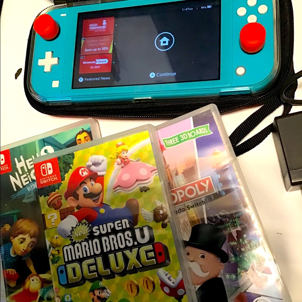 Nintendo switch Bundle Like New lots of extras….